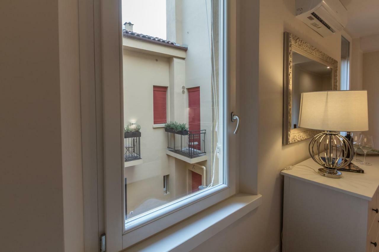 Apartamento Realkasa Towers Flat Bolonia Exterior foto